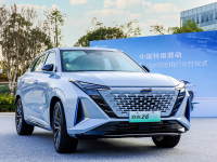 打造新能源汽车最优解，欧尚Z6蓝鲸iDD首批用户提车拉开全国交付序幕