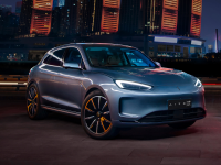 28.86万起！问界M5 EV迎来上市硬刚Model Y没在怕