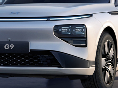 号称50万内最好的SUV?3秒级加速+空气悬架 小鹏旗舰只要30.99万起!
