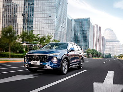 20万级大六座四驱旗舰SUV 北京现代第四代胜达旅行家上市