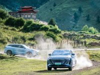 快速交付打造品质服务，“1+X”刷新行业标准，欧尚Z6开启全国用户交付仪式