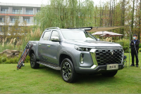 SUV级内饰表现！实拍长安览拓者 能装还能挺精致？