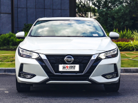 百公里不到4个油 开着还很爽！这款家轿不愧为多年销冠 太香了！