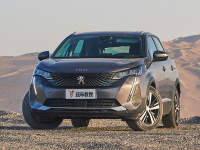 4008挑战万里征途 一路轻松过关 还能欣赏沿途壮美风光！