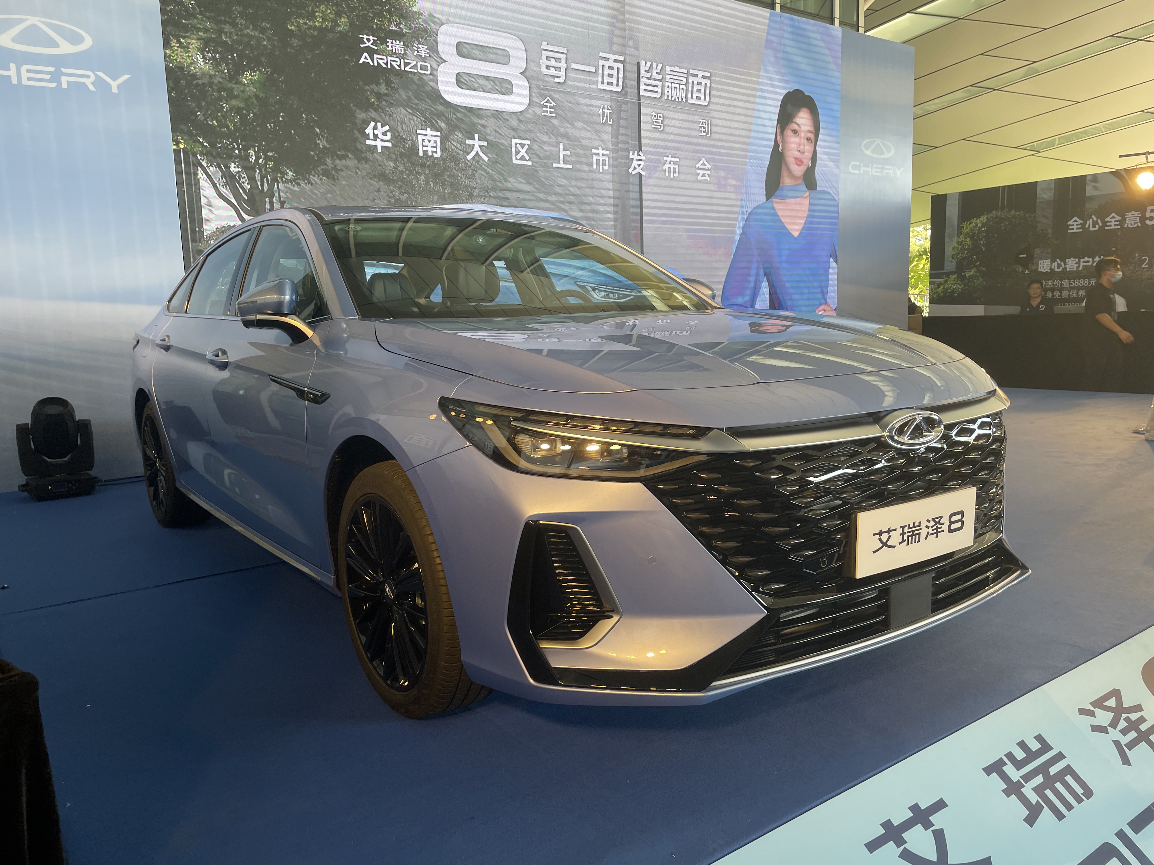 同价位最强1.6T?还有近2.8m轴距 这10万级轿车香爆了!