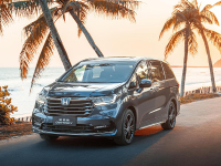 热门合资MPV中就属它优惠最大？ 三十万不到就能买奔驰！