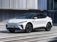 上汽这个纯电品牌换电仅2分30秒！3年后3000座换电站 还要什么油车？