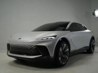 美国式降维打击力度有多猛？这两款新车太强了！