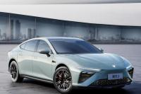 20万买后驱轿跑！双叉臂+231马力+C级定位，这台车太香了！ 