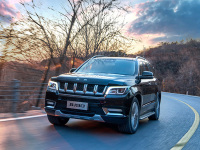 直接打半折!这中国版GLS降疯了 不到50万!