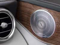 车里的扬声器越多，听音乐就一定更爽吗？