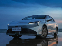 更加亲民入门的选择 埃安AION S Plus新增上市70 乐享版