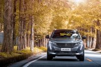 东风标致5008旗舰荣耀版上市