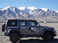 2.0T+8AT+分时四驱+两把锁！驾驶北京BJ40前往可可西里