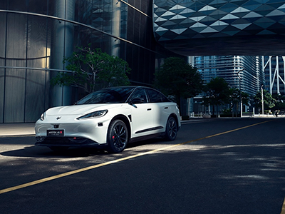 《中国汽车风云盛典》重磅揭晓，阿尔法S 全新HI版再获权威肯定