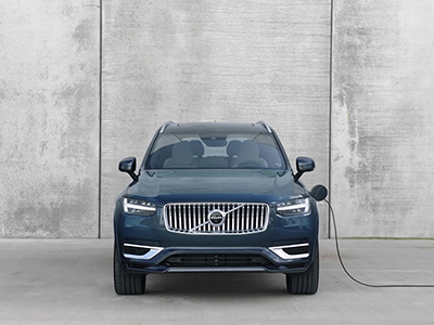 超越挑战，沃尔沃XC90系列荣获 IIHS 2023年度顶级安全之选+