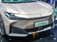 16.89万元起的合资中型电动车?丰田bZ3这次要杀疯!