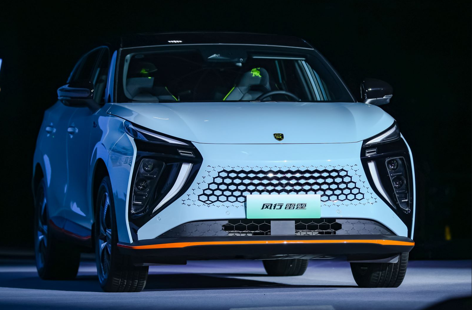 12.99万起!最便宜的纯电紧凑型SUV 风行雷霆正式上市