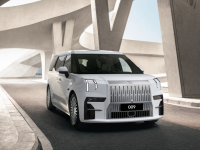 极氪009 ME版交付，最强续航纯电MPV来啦