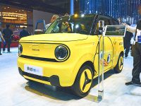 又可爱又实用 微型之余还给了快充!吉利这款小车真是太香了!