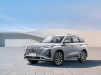 全系标配8AT 第三代CS75PLUS来袭，SUV市场又要变天？