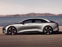 续航轻松破800km还能2秒破百？这车即将国产 自主品牌的压力来了！