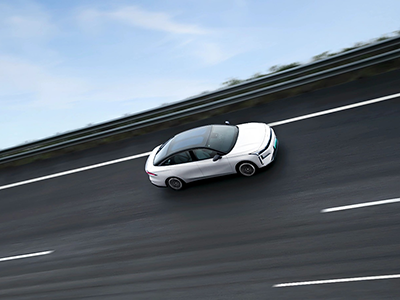 赶超同级，比肩豪华，吉利银河L6性能首测彰显“新一代全能电混家轿”实力