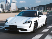 无惧超速尽管飚？别急！注意这些事项 才能开得又爽又安全！