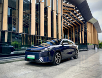 跟秦血拼！吉利L6智能化/动力超赞 10万级小鹏？