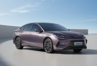 混动版海豹价格曝光！狠起来自家兄弟都打 雅阁、迈腾还怎么卖?