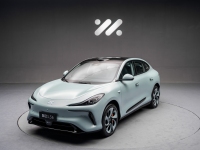 25万级智能汽车新高度 智己LS6静态解析