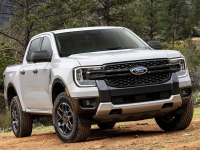 猛禽的小老弟？全新福特Ranger开启预售 颜值实力两不误！