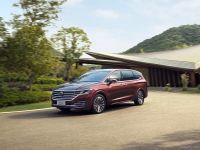 选GL8还是它？2024款威然上市，售价28.9万元起