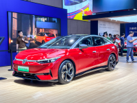 干翻Model 3,这款大众新旗舰,买它值不值?