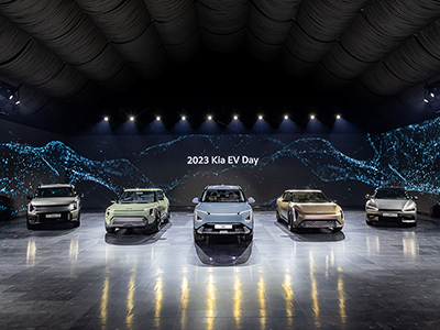起亚在“Kia EV Day”上发布EV5及两款概念车型，加速电动汽车普及