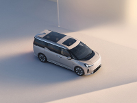 售价81.80万起！沃尔沃EM90正式发布 这价格你接受吗？