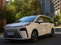 15万能买这么大的家用MPV！家庭出游首选它！