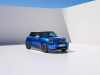 内饰大变！最便宜的MINI来了 纯电只要15万起？