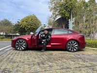 新酒新装?还是换汤不换药,新model3➕!