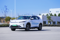 安全久经考验！荣威D5X DMH三连胜中汽研真实路况极限碰撞测试