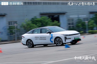 中国电混巅峰战-吉利L7、L6龙腾版成都试驾会