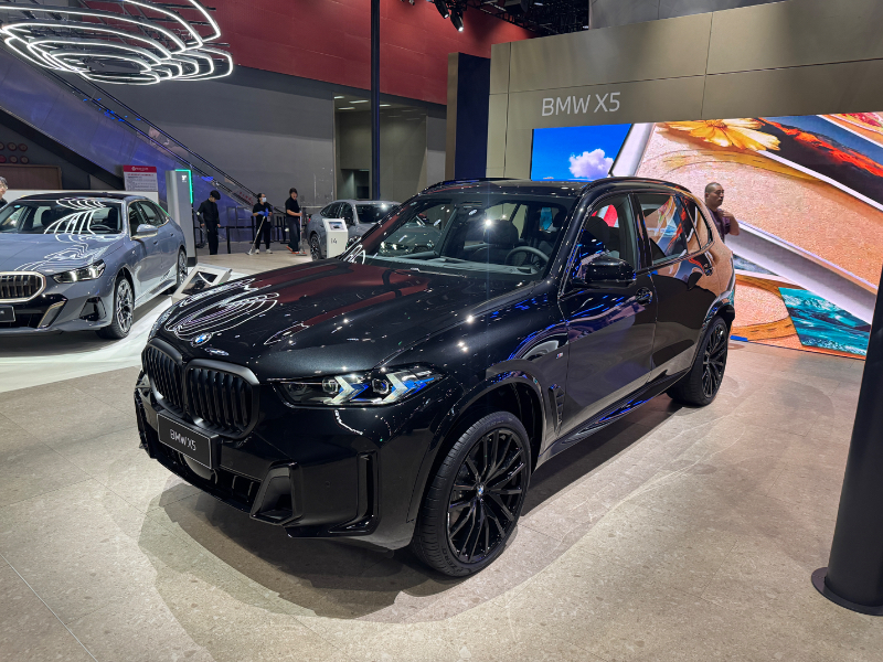 宝马集团拳头产品阵容齐聚广州，满怀信心奔赴2026新世代