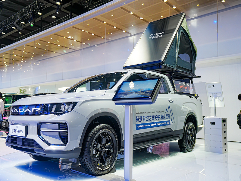 吉利新能源皮卡携生态产品亮相2025广州车展，定义场景生态新价值